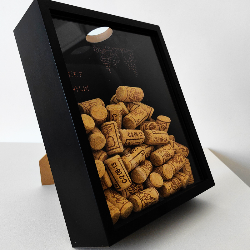 Red Wine Cork Display Frame Wo - огляд і ціна Vintage Collectible Glass