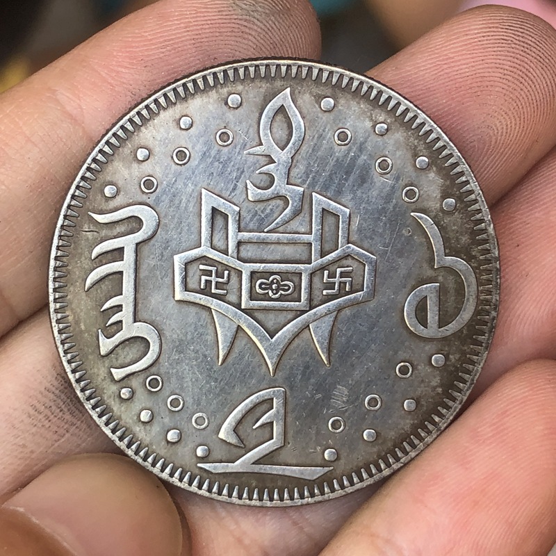 Chinese Vintage Leader Dragon  - огляд і ціна Vintage Collectible Furniture