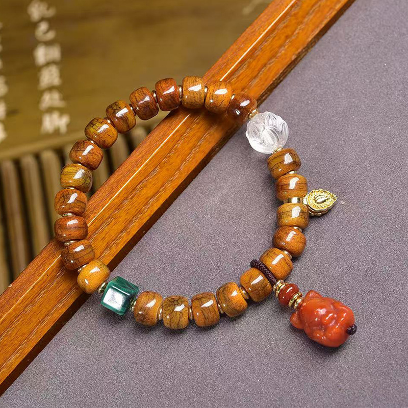 Backflow Yak Bone Beads Single - огляд і ціна Vintage Collectible Glass