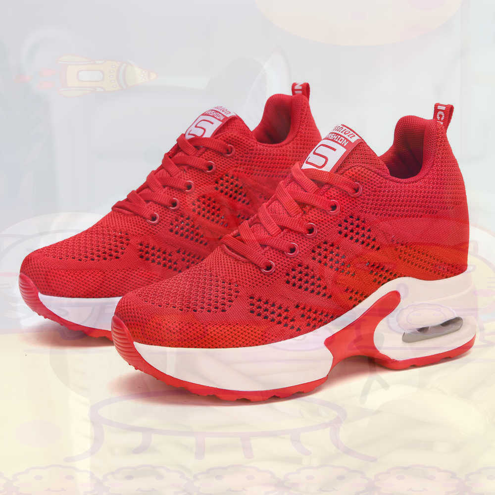 Red Size 36 Shoes Woman Tennis - огляд і ціна Vintage And Collectible Items