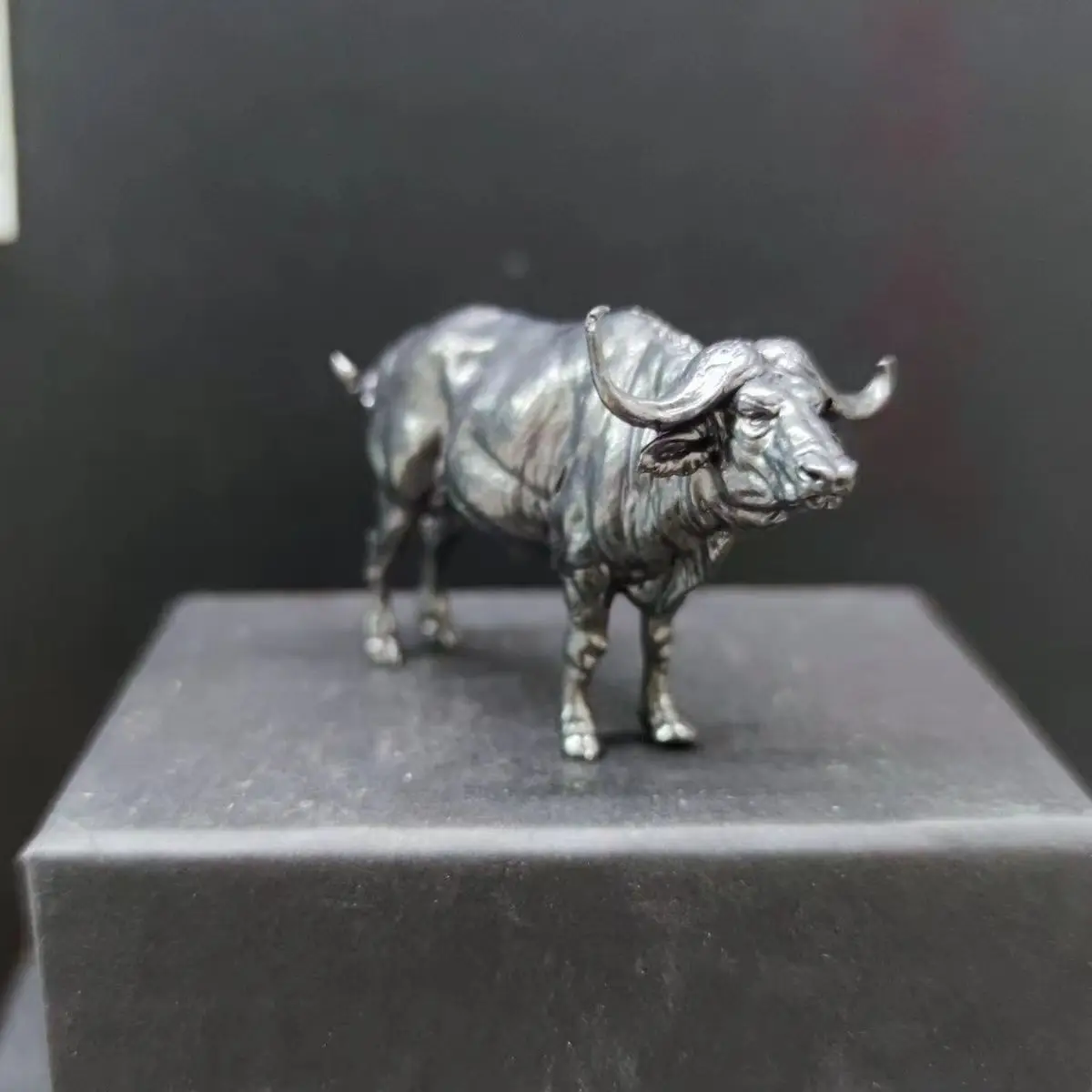 Brass African Buffalo Sculptur - огляд і ціна Vintage Collectible Furniture